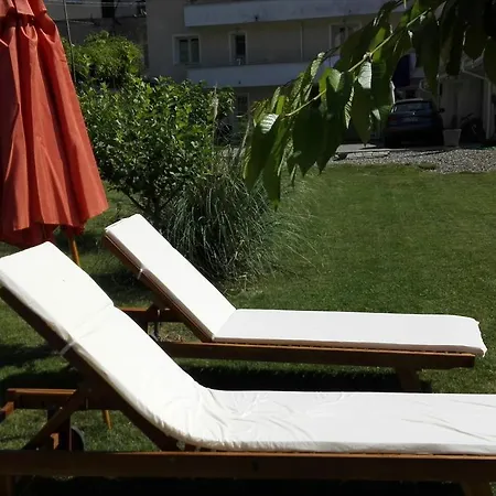 Il Cortile Friendly House-2